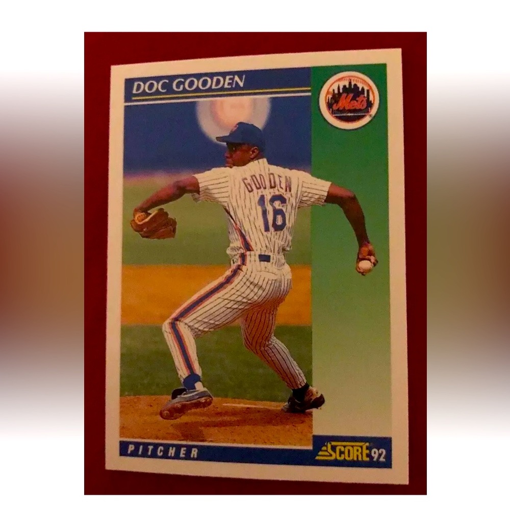 1992 Score #10 Dwight Doc Gooden mint condition